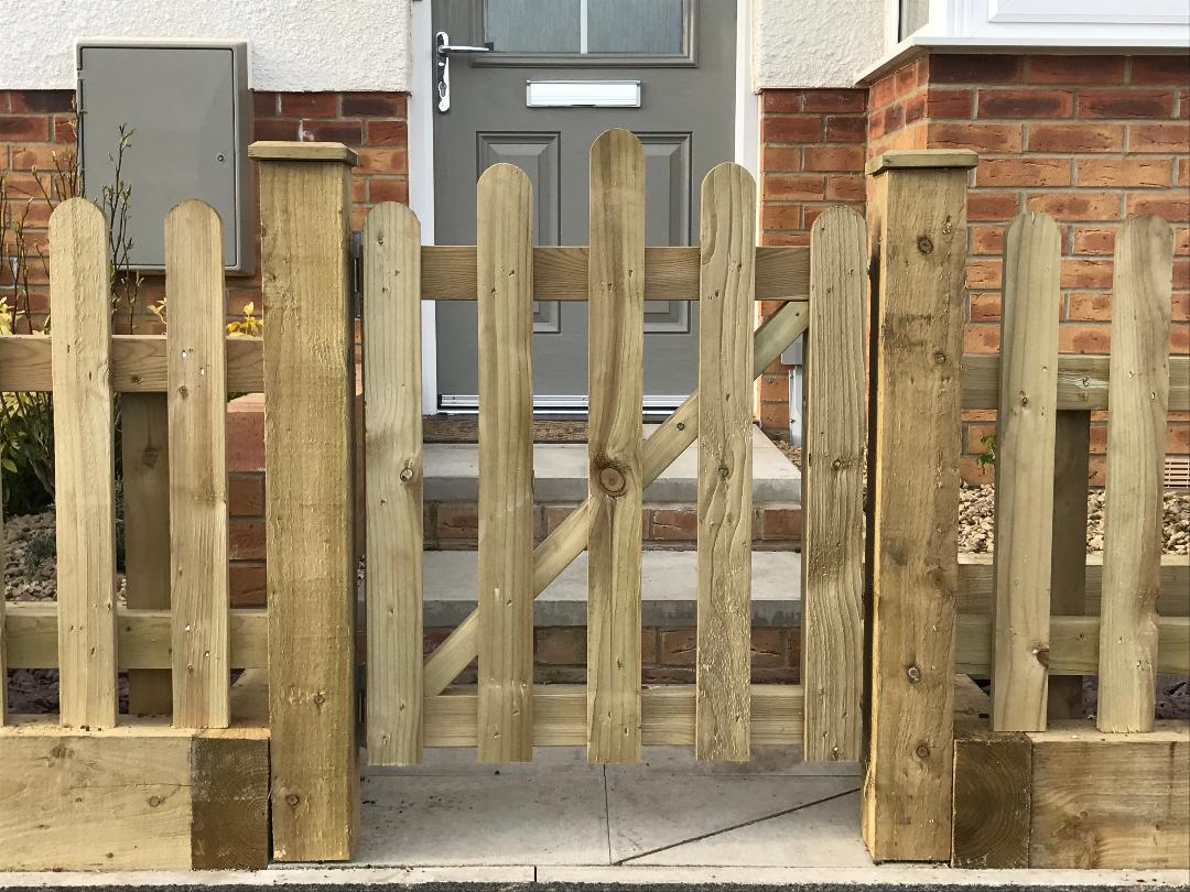 Picket fencing is an attractive alternative to closed board. It is usually installed in front gardens and we offer matching gates.